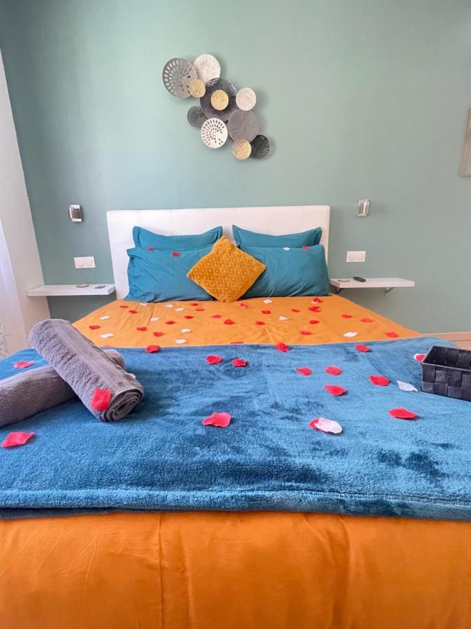 Le Bourget - Suite Romantique Narbonne Exteriör bild